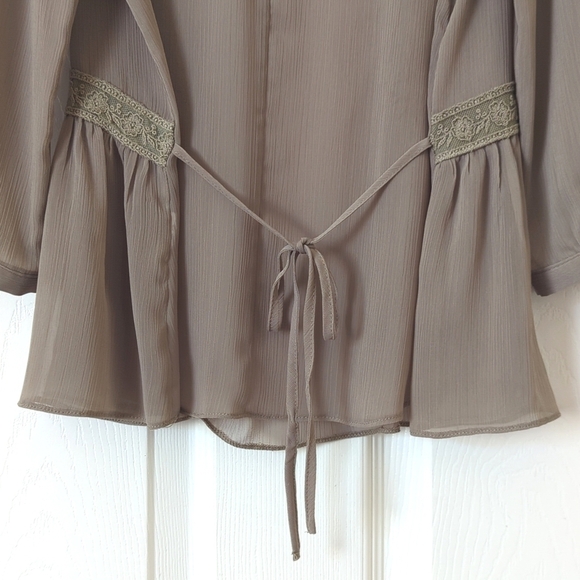 Miss Selfridge Dainty Sheer Chiffon Lace Trim Quarter Sleeve Blouse Taupe 8 - Picture 11 of 11